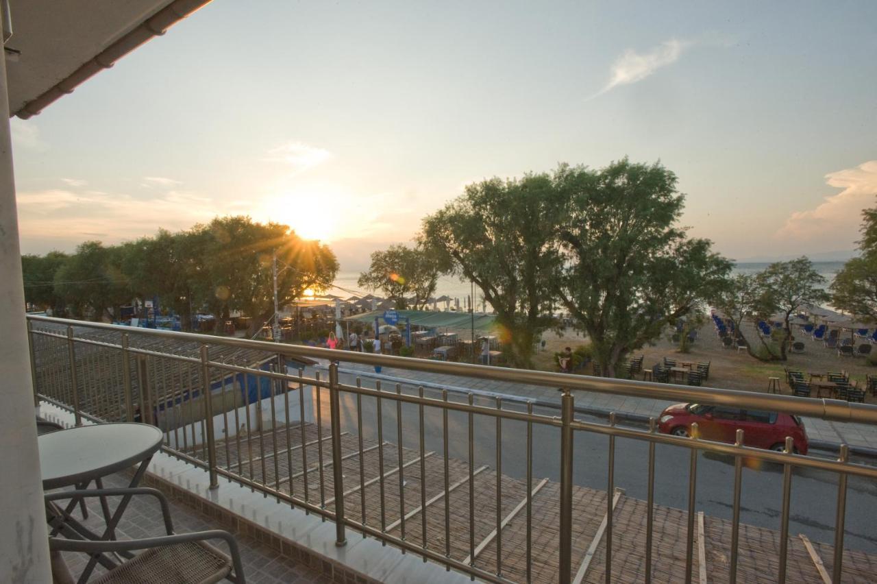 Sea Gem Apartment Néoi Epivátai Exterior foto